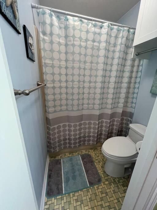 Lovely 2-Bedroom Condo With Pool شاطئ ميرتل المظهر الخارجي الصورة